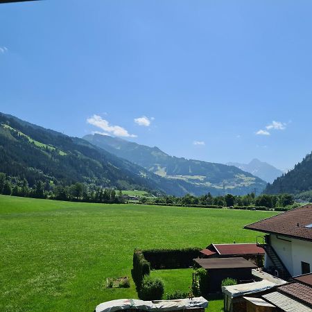Apart Pfister Aschau Im Zillertal Bagian luar foto